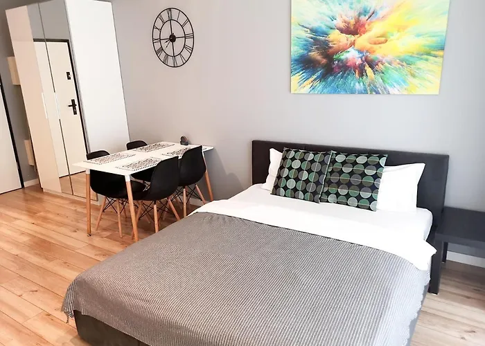Novum Apartment With Parking